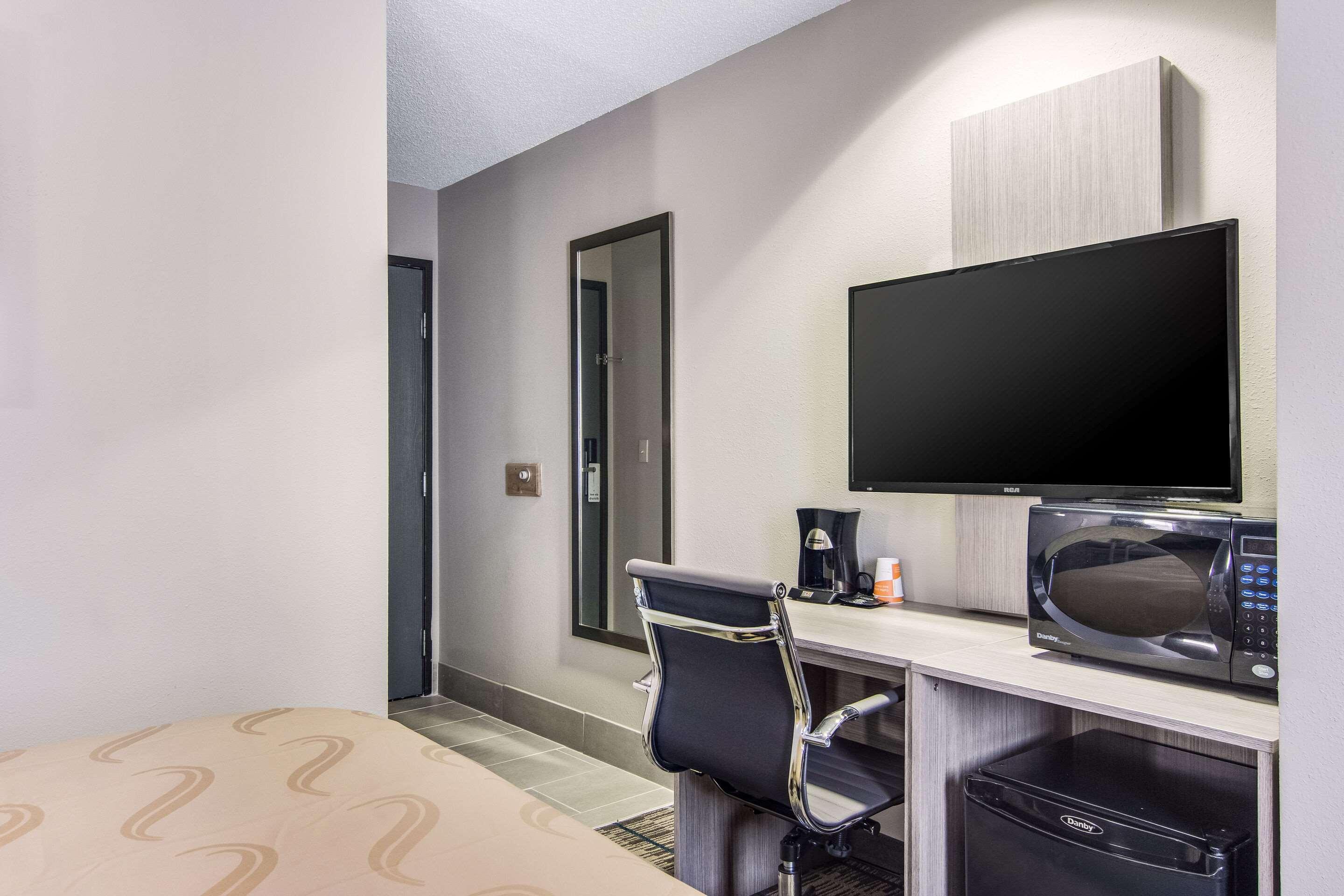 Monroe Heights Grove City Ngoại thất bức ảnh