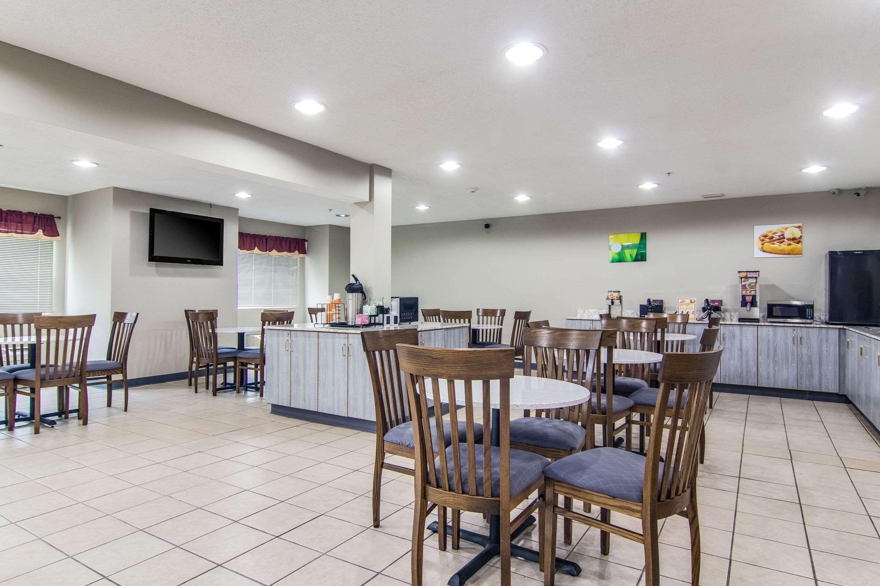 Monroe Heights Grove City Ngoại thất bức ảnh